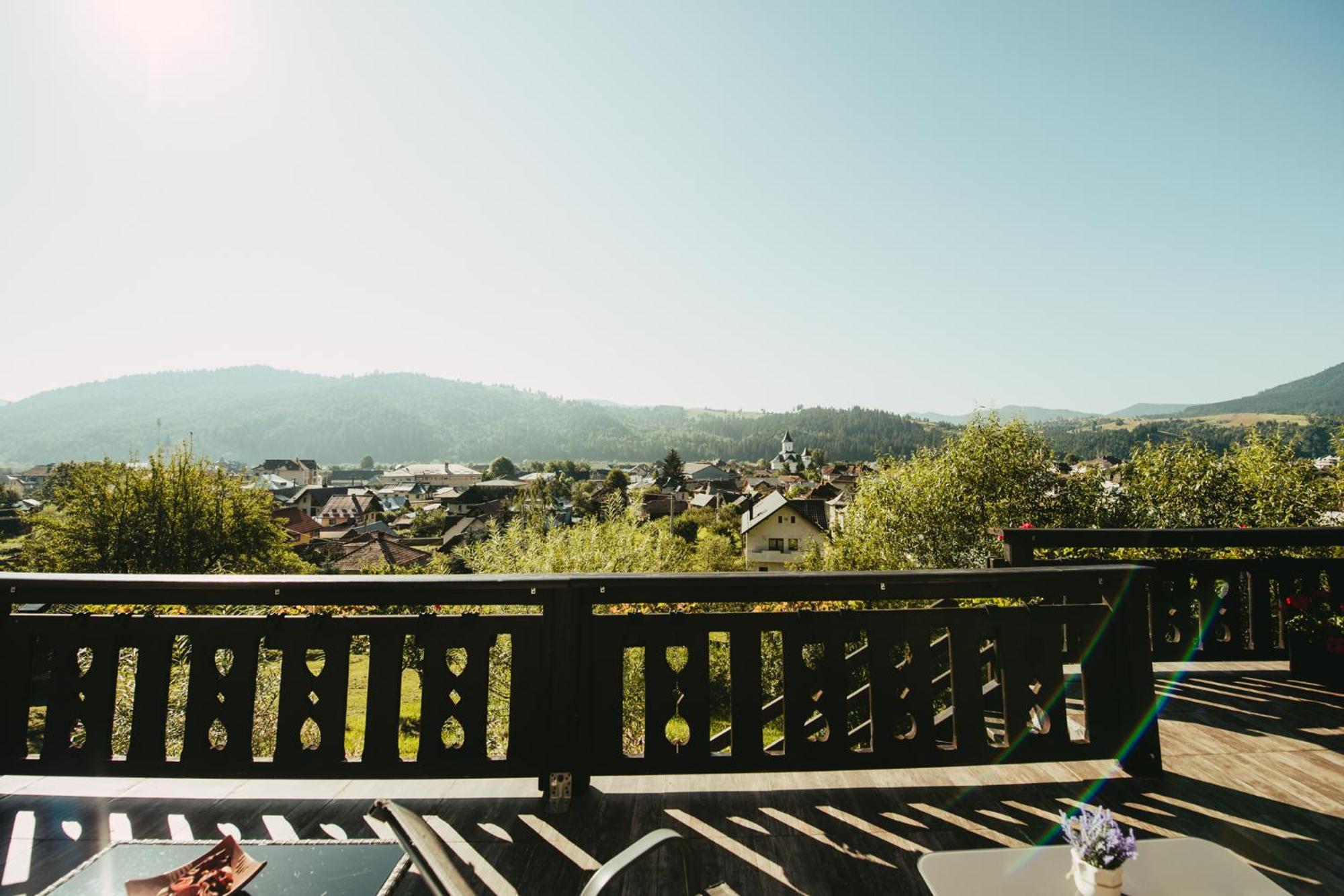 Bucovina Lodge Pension Vama  Eksteriør bilde