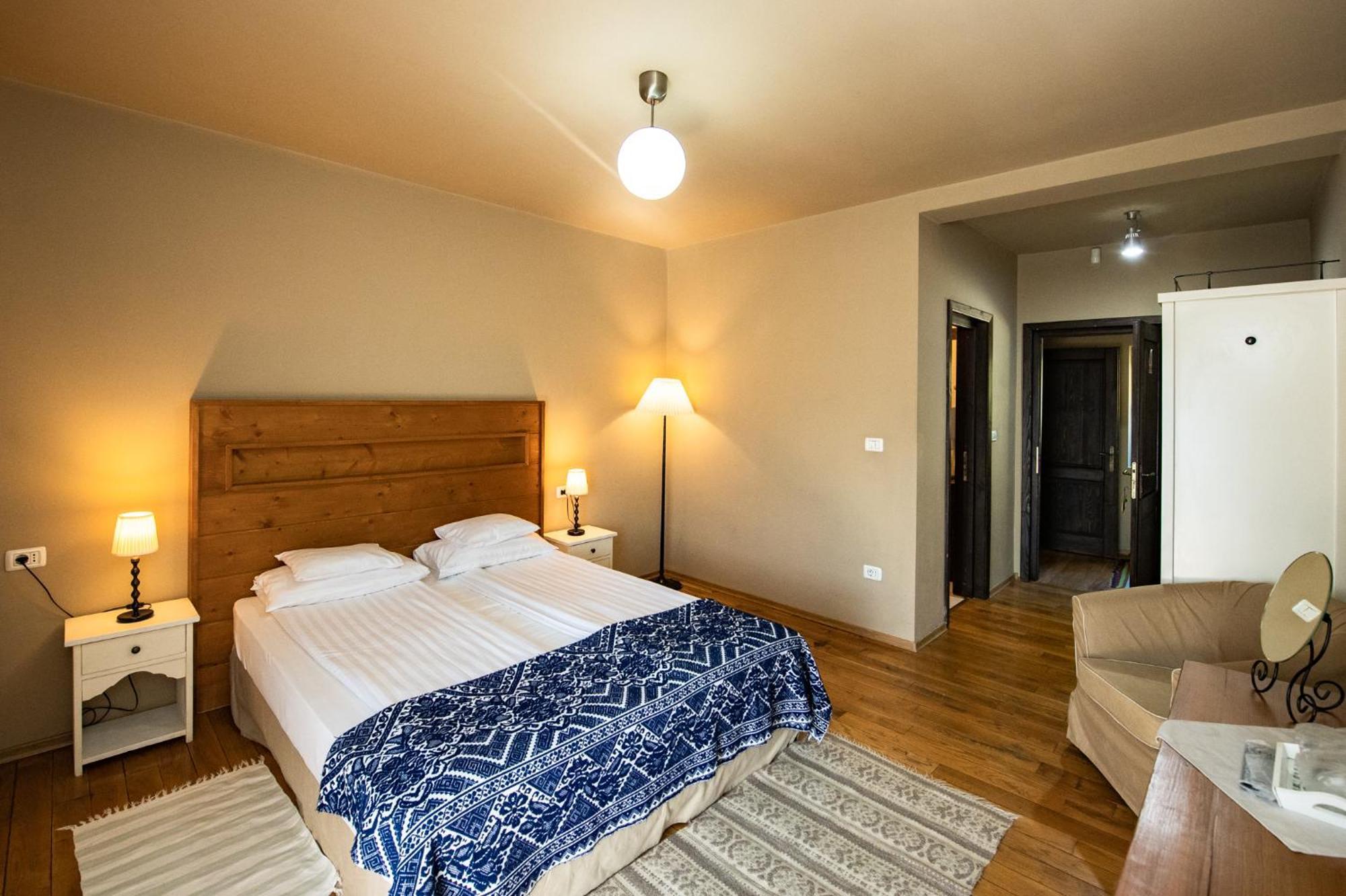 Bucovina Lodge Pension Vama  Eksteriør bilde
